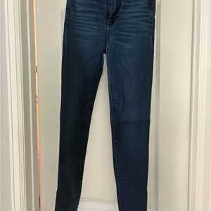 American Eagle Outfitters Mid to Dark Blue Skinny Jeans